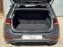 Volkswagen Golf TSI BlueMotion Tech SE 