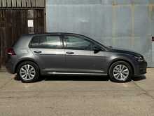 Volkswagen Golf TSI BlueMotion Tech SE 