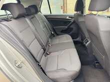Volkswagen Golf TSI SE Nav 