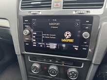 Volkswagen Golf TSI SE Nav 