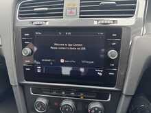 Volkswagen Golf TSI SE Nav 