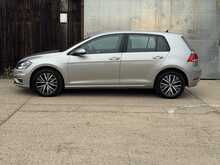 Volkswagen Golf TSI SE Nav 