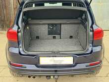 Volkswagen Tiguan TDI BlueMotion Tech R-Line Edition 