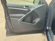 Volkswagen Tiguan TDI BlueMotion Tech R-Line Edition 