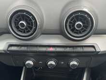 Audi Q2 TFSI S line 