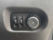 Vauxhall Corsa 1.2 16V S Hatchback 5dr Petrol Manual Euro 5 (A/C) (85 ps) 