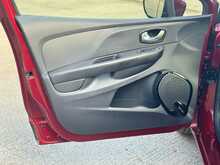 Renault Clio 1.2 16V Dynamique Nav Hatchback 5dr Petrol Manual Euro 6 (75 ps) 