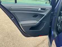 Volkswagen Golf TSI GTE Advance 