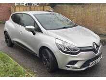 Renault Clio TCe Iconic 