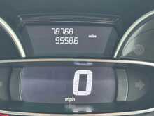 Renault Clio TCe Iconic 