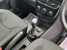 Renault Clio TCe Iconic 