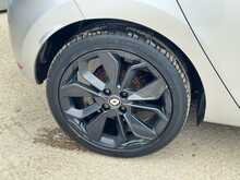 Renault Clio TCe Iconic 