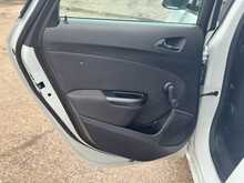Vauxhall Astra 1.6i Excite Hatchback 5dr Petrol Manual Euro 6 (115 ps) 