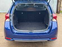 Toyota Auris VVT-i Business Edition 