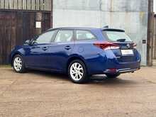 Toyota Auris VVT-i Business Edition 