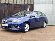 Toyota Auris VVT-i Business Edition 