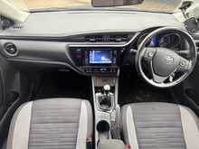 Toyota Auris VVT-i Business Edition 
