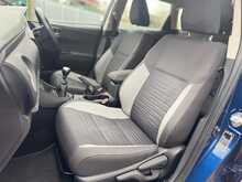 Toyota Auris VVT-i Business Edition 