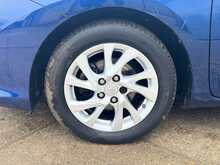 Toyota Auris VVT-i Business Edition 
