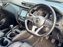 Nissan Qashqai DIG-T Tekna 