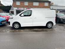 Vauxhall Vivaro Turbo D 2700 Sportive 
