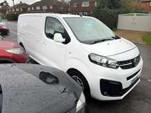 Vauxhall Vivaro Turbo D 2700 Sportive 