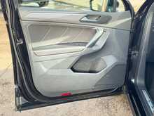 Volkswagen Tiguan 1.5 TSI EVO R-Line SUV 5dr Petrol DSG Euro 6 (s/s) (150 ps)