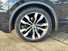 Volkswagen Tiguan 1.5 TSI EVO R-Line SUV 5dr Petrol DSG Euro 6 (s/s) (150 ps)