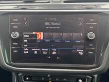 Volkswagen Tiguan 1.5 TSI EVO Match SUV 5dr Petrol DSG Euro 6 (s/s) (150 ps)
