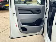 Peugeot Expert 1.5 BlueHDi 1000 Professional Standard Panel Van 6dr Diesel Manual MWB Euro 6