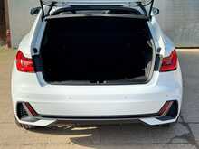 Audi A1 1.0 TFSI 30 S line Sportback 5dr Petrol S Tronic Euro 6 (s/s) (116 ps) 