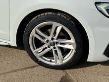 Audi A1 1.0 TFSI 30 S line Sportback 5dr Petrol S Tronic Euro 6 (s/s) (116 ps) 