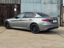 Alfa Romeo Giulia 2.0T Nero Edizione Saloon 4dr Petrol Auto Euro 6 (s/s) (200 ps)