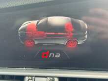 Alfa Romeo Giulia 2.0T Nero Edizione Saloon 4dr Petrol Auto Euro 6 (s/s) (200 ps)