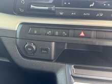 Vauxhall Vivaro Life Electric Elite 