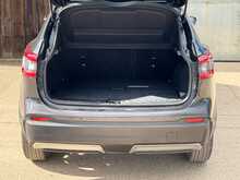 Nissan Qashqai DIG-T N-Connecta 