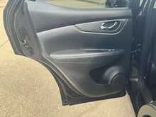 Nissan Qashqai DIG-T N-Connecta 