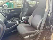 Nissan Qashqai DIG-T N-Connecta 