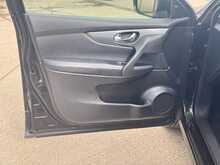 Nissan Qashqai DIG-T N-Connecta 