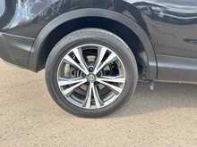 Nissan Qashqai DIG-T N-Connecta 