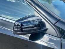 SAT NAV HEATED SEATS