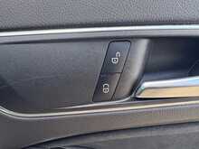 SAT NAV HEATED SEATS