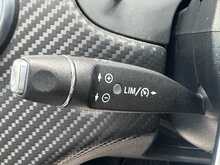 SAT NAV HEATED SEATS