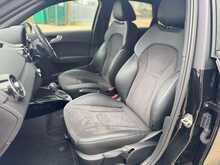 Audi A1 TFSI Black Edition 