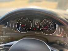 Volkswagen Golf TSI SE 
