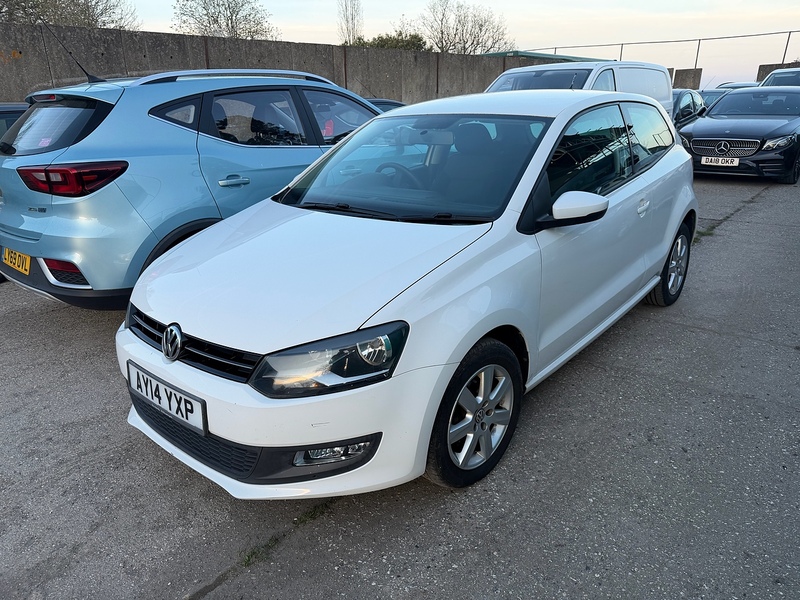 VOLKSWAGEN POLO MATCH EDITION NEW MOT IDEAL FIRST CAR YEAR 2014 14 REG MILEAGE... image 2