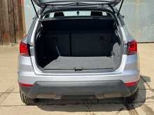 SEAT Arona TSI SE Technology 