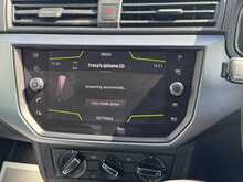 SEAT Arona TSI SE Technology 