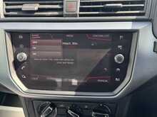 SEAT Arona TSI SE Technology 