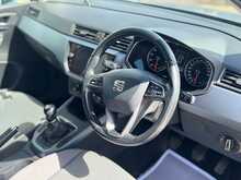 SEAT Arona TSI SE Technology 